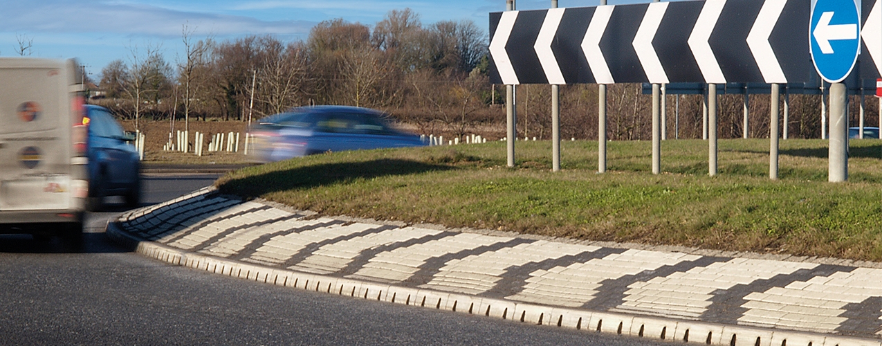 ACO KerbDrain E 600 installed on centre of a roundabout
